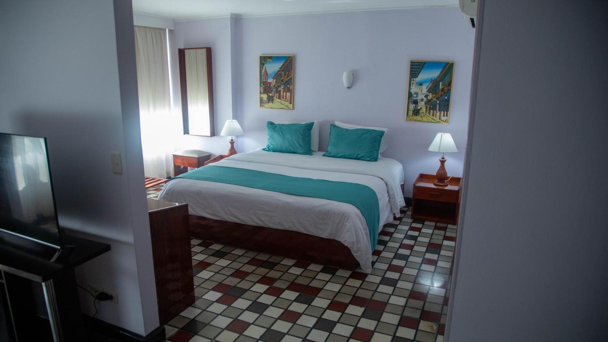 Hotel Bahia