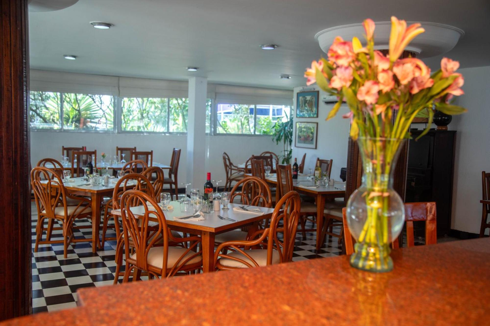 Hotel Bahia