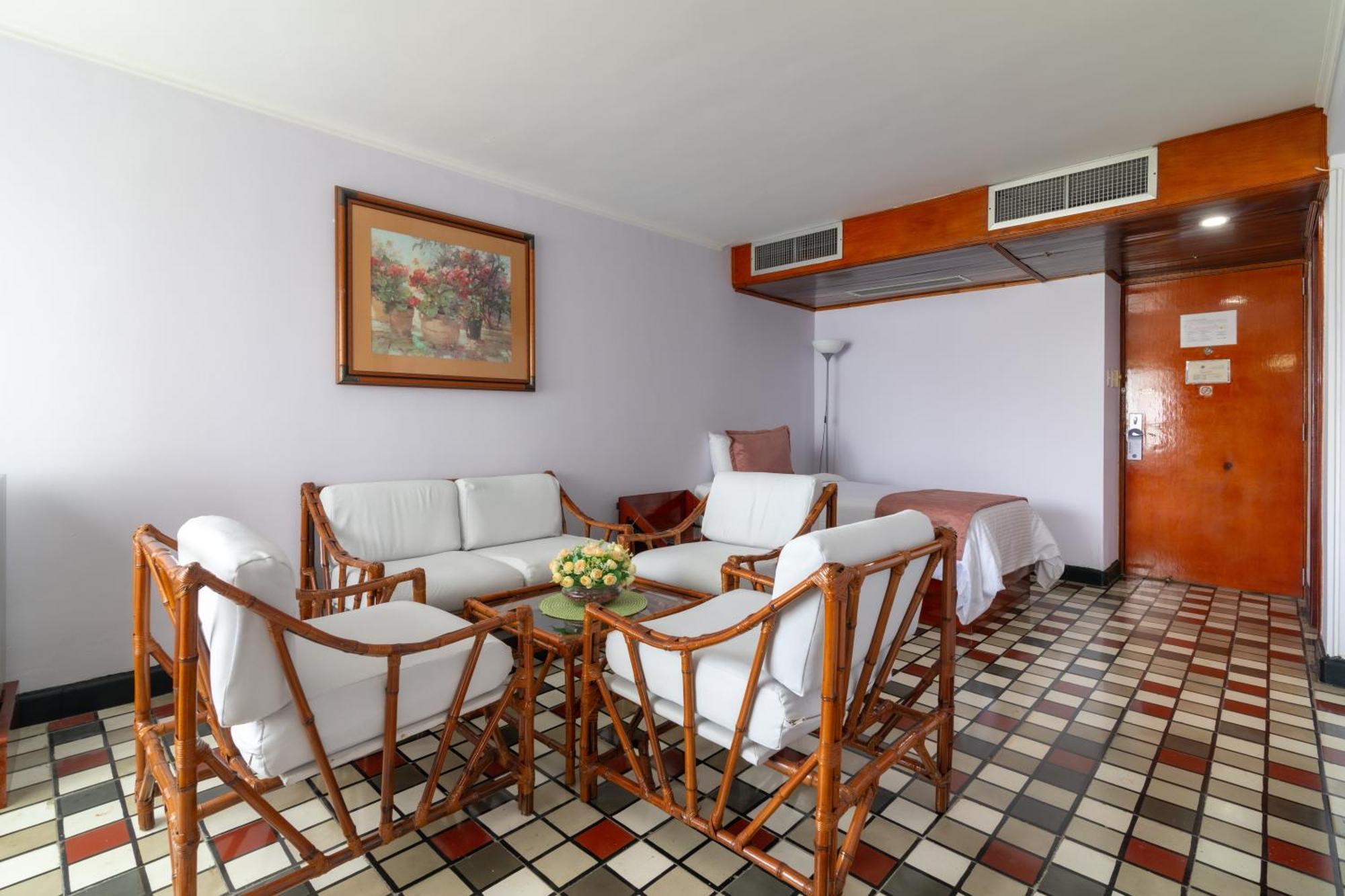 Bahia Hotel 3*