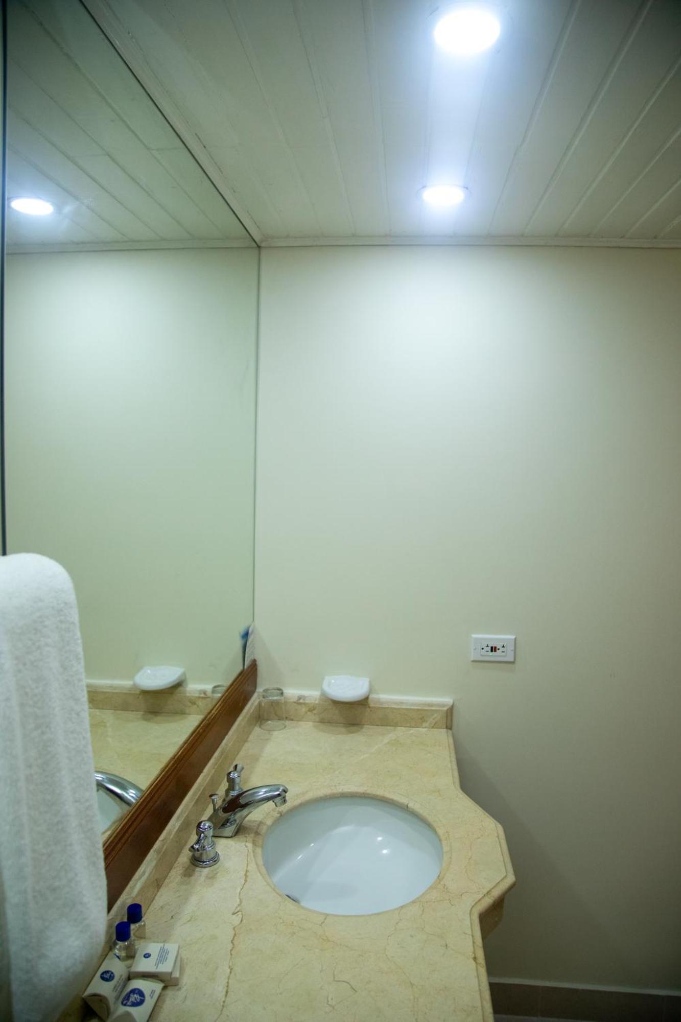 Hotel Bahia 3*